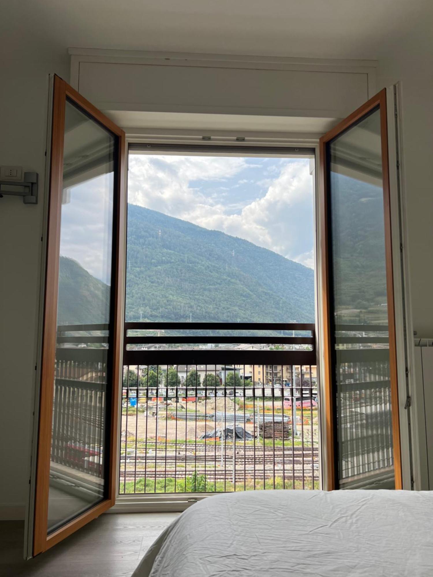 Dreamers Apartment 蒂拉诺 外观 照片